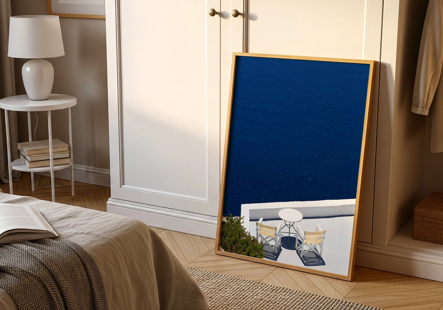 Santorini View – Minimal Mediterraneo